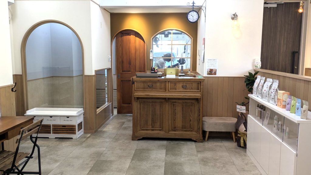 名古屋市千種区のトリミングサロンファンプレイス千種春岡店の店内写真